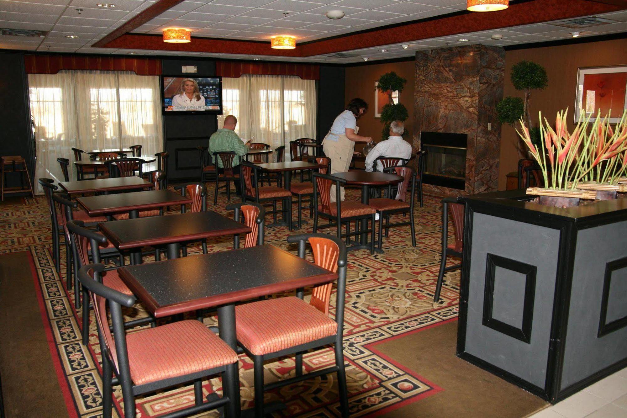 Hampton Inn Indianapolis-Sw-Plainfield Restaurace fotografie