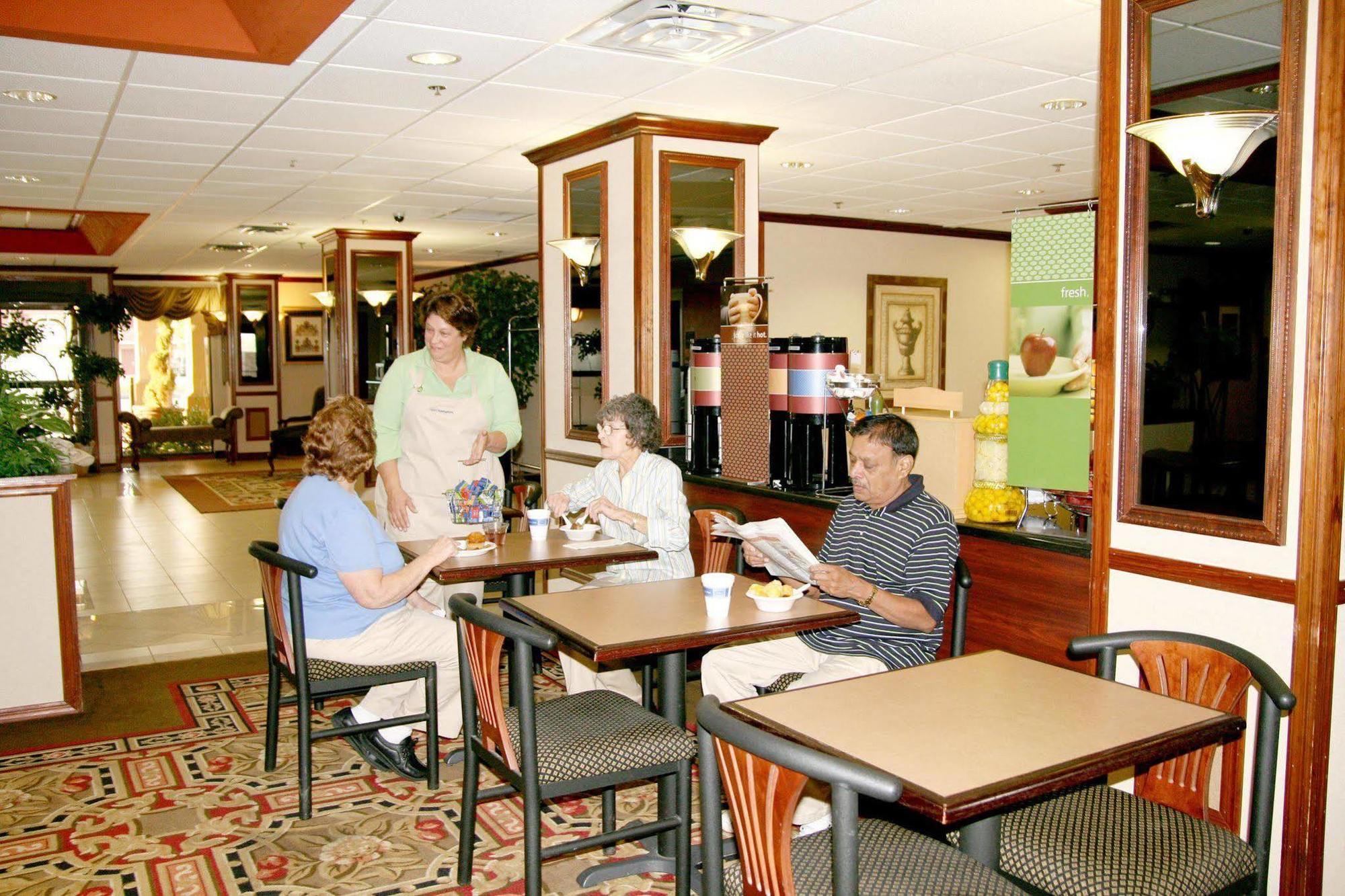Hampton Inn Indianapolis-Sw-Plainfield Restaurace fotografie